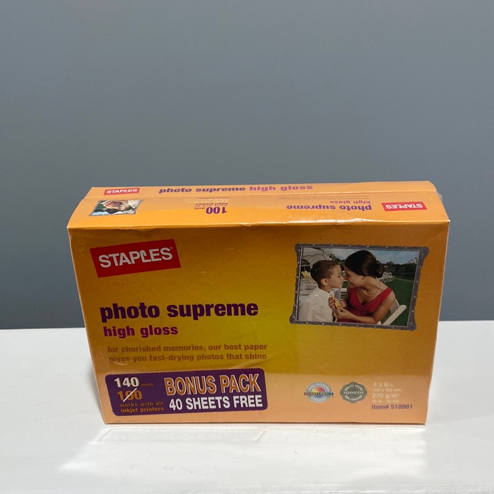 Staples Photo Supreme High Gloss Photo Paper 4" x 6" 140 sheets 100 pack + 40